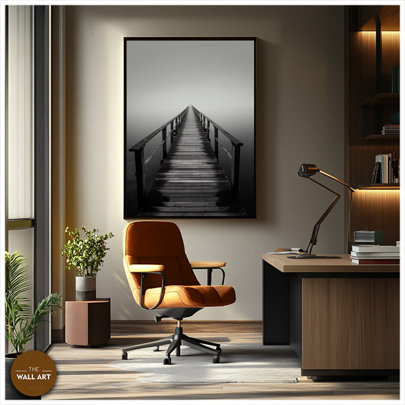BLACK AND WHITE PIER I