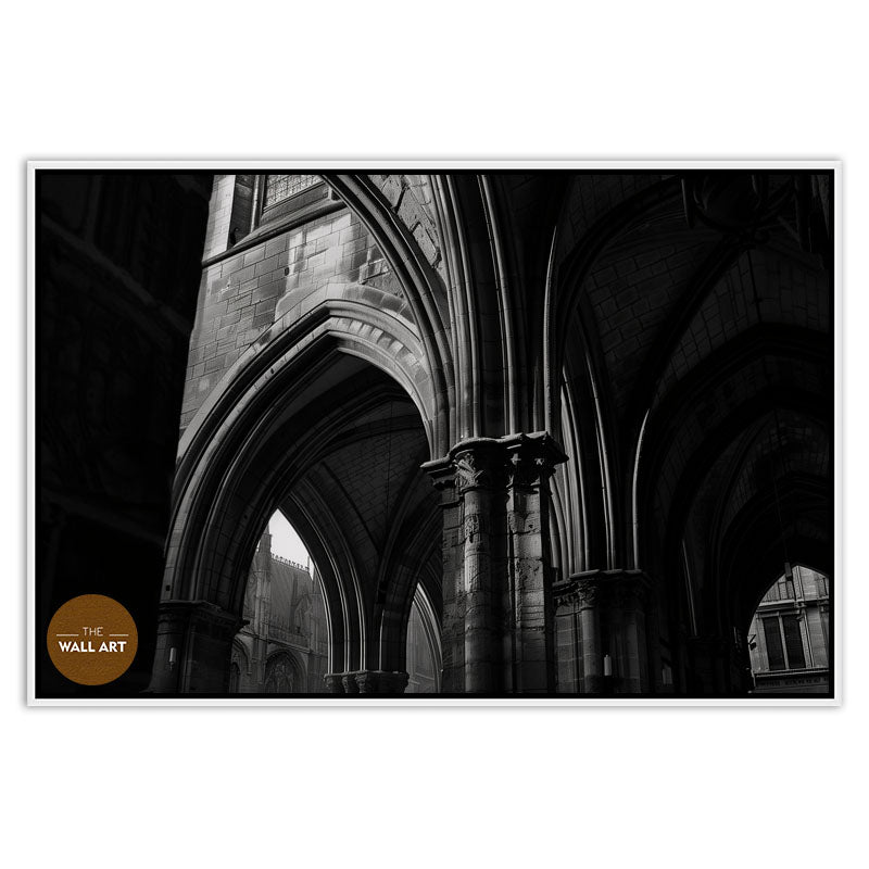 LIGHT THROUGH VAULT II