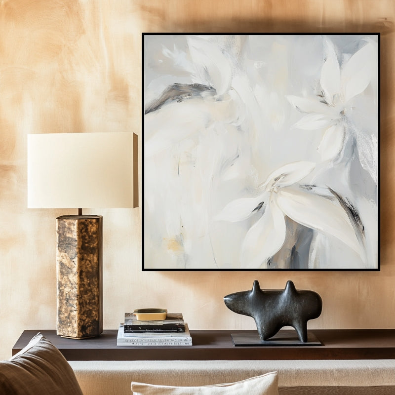 WHITE FLOWER BRUSH