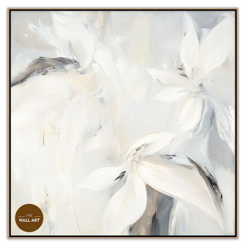 WHITE FLOWER BRUSH