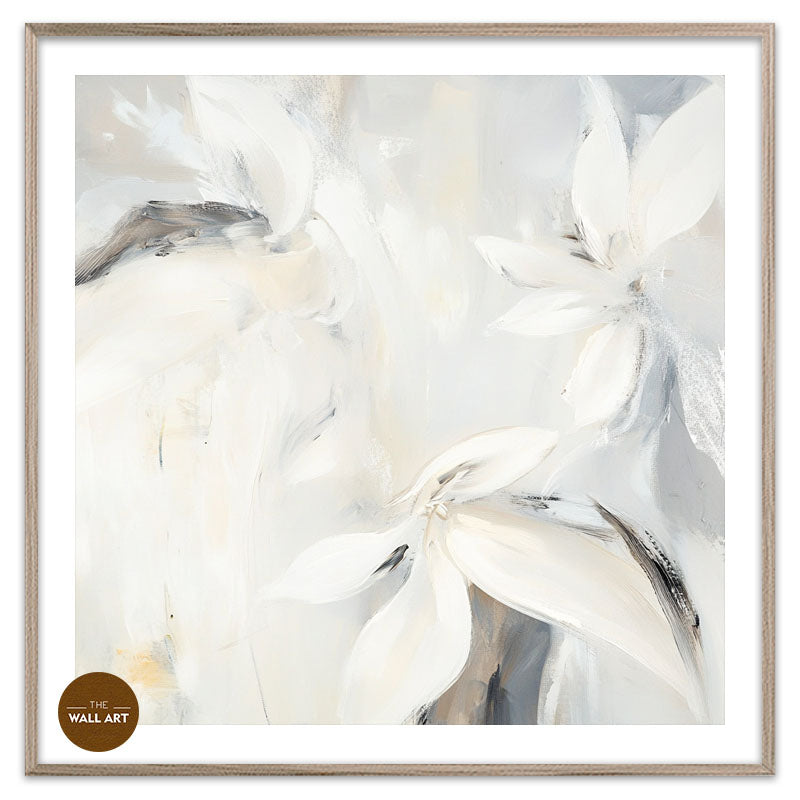 WHITE FLOWER BRUSH
